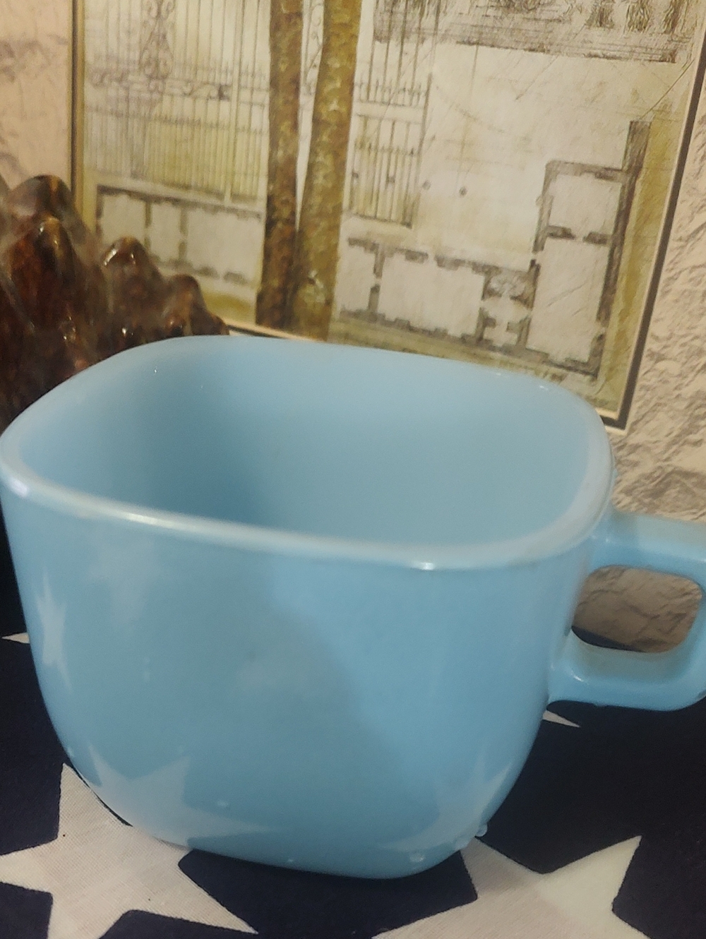 ☕ Vintage Coffee Cup